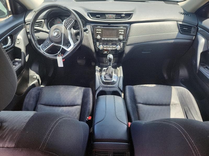 2017 NISSAN ROGUE SV 8
