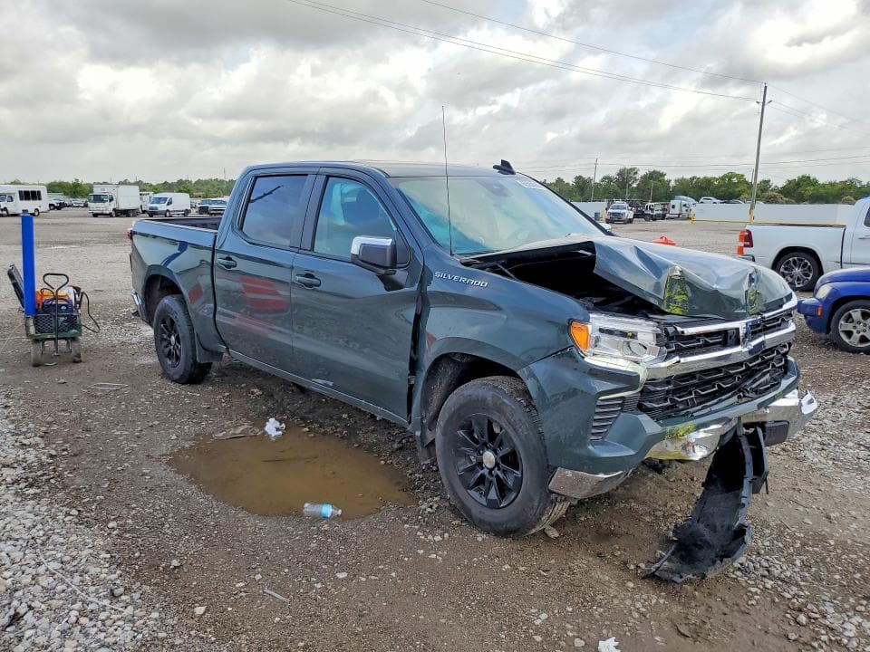 2025 CHEVROLET SILVERADO C1500 LT 4