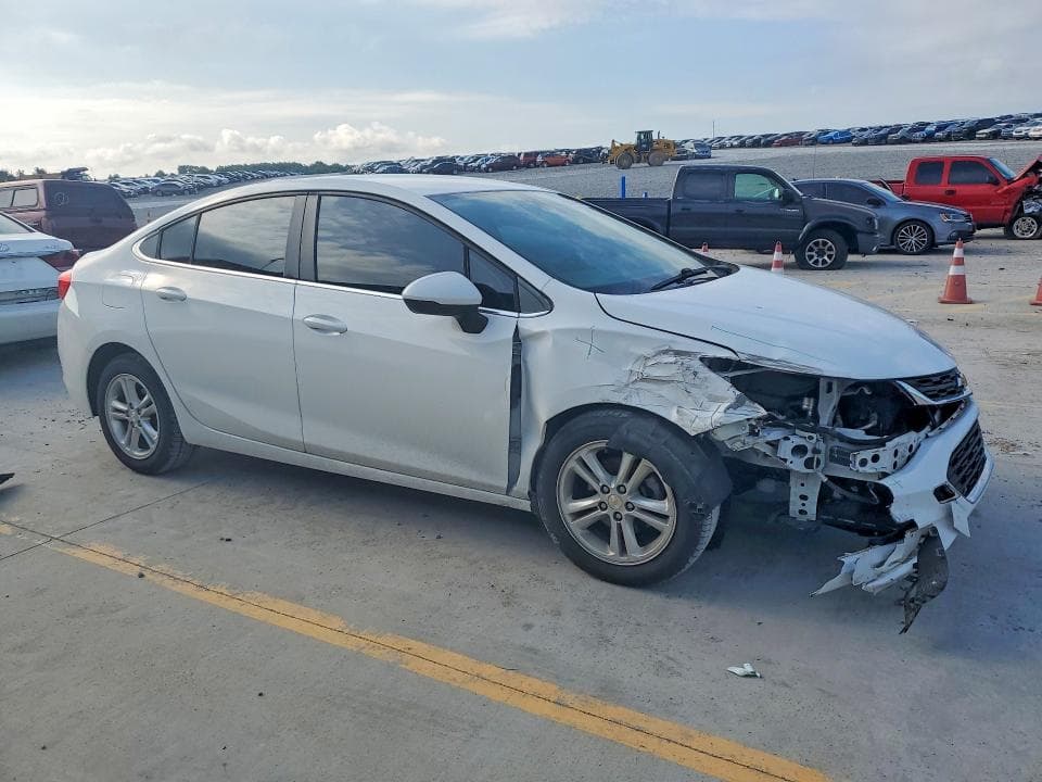 2017 CHEVROLET CRUZE LT 4
