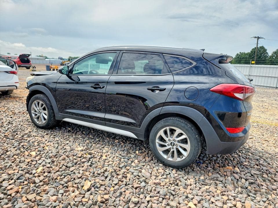 2018 HYUNDAI TUCSON SEL 2