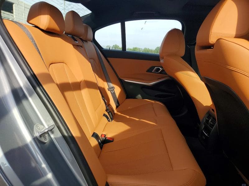2026 BMW 330XI 10