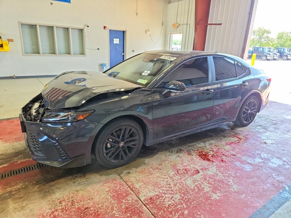 2026 TOYOTA CAMRY SE - 1