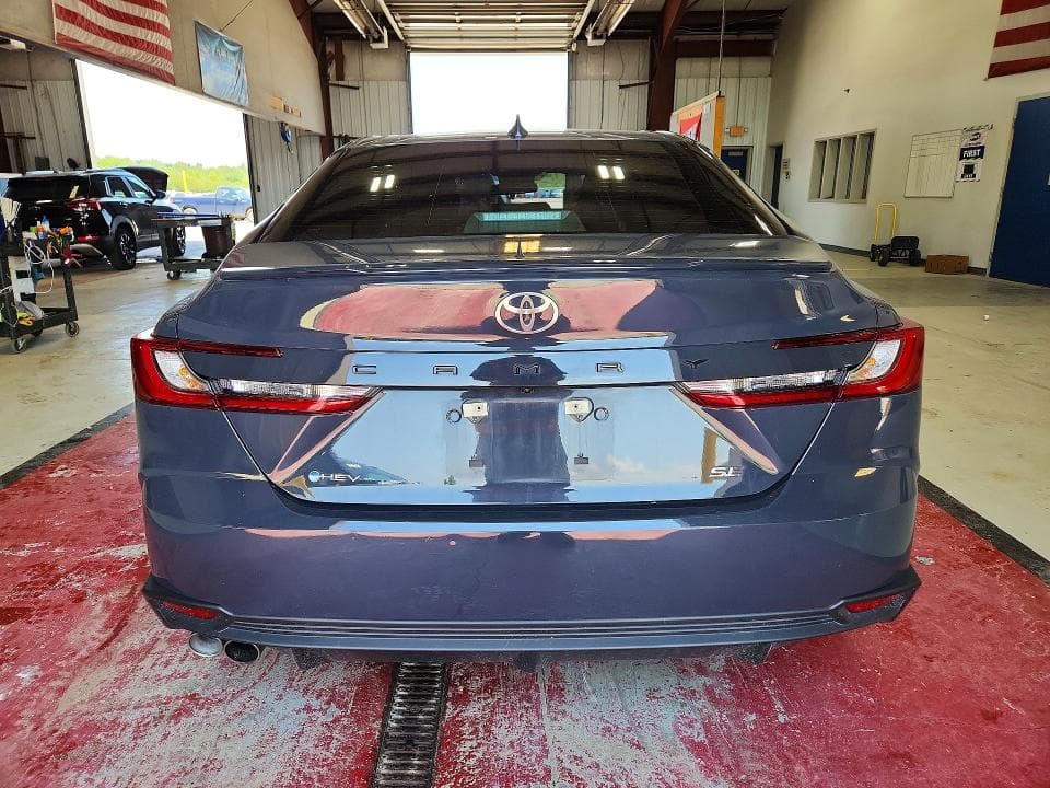 2026 TOYOTA CAMRY SE 6