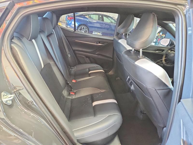 2026 TOYOTA CAMRY SE 10
