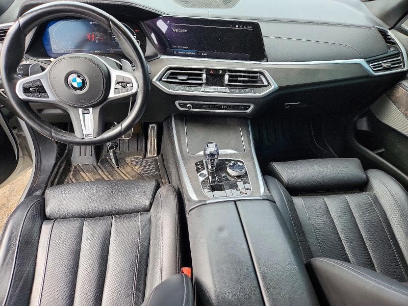 2021 BMW X5 XDRIVE45E 8