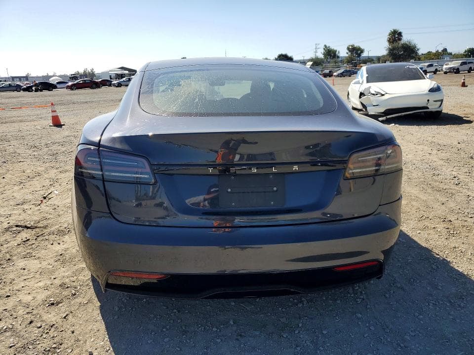 2023 TESLA MODEL S 6