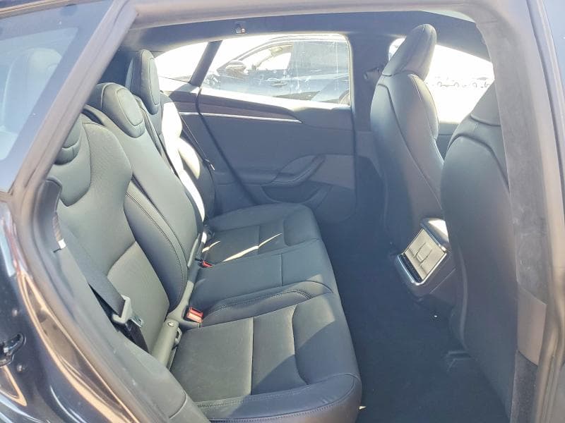 2023 TESLA MODEL S 10