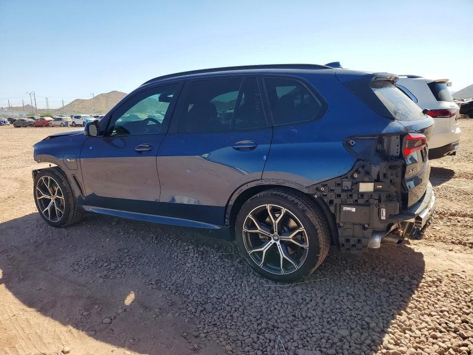 2023 BMW X5 XDRIVE45E 2