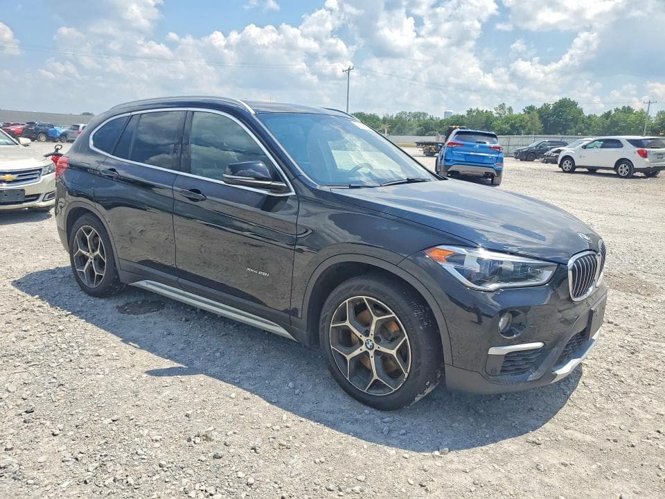 2017 BMW X1 XDRIVE28I 4