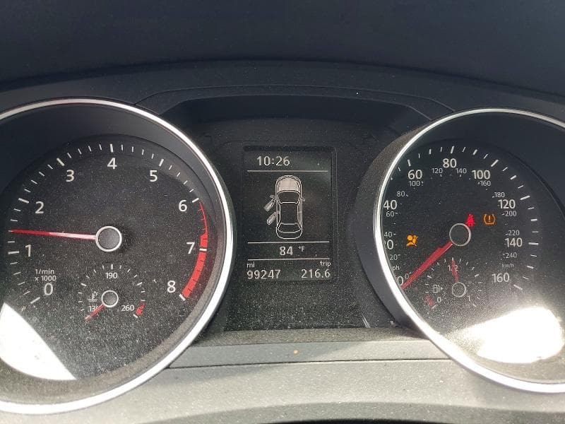 2017 VOLKSWAGEN JETTA SE 9