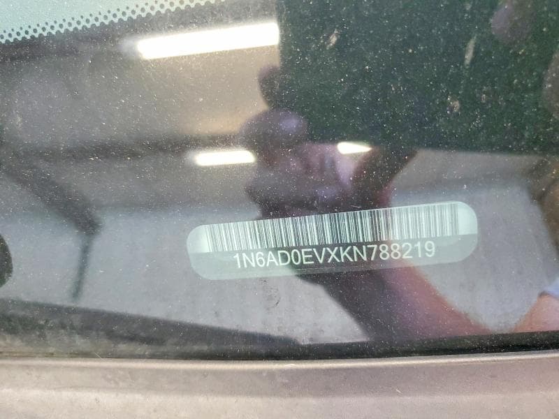 2019 NISSAN FRONTIER PRO-4X 12