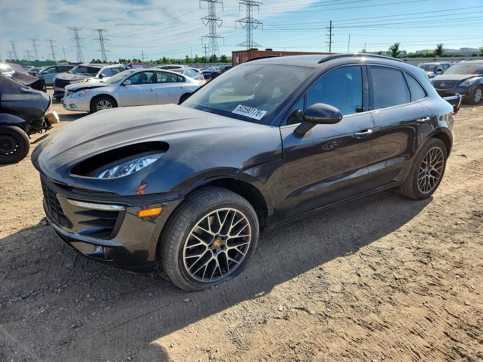 2018 PORSCHE MACAN 1