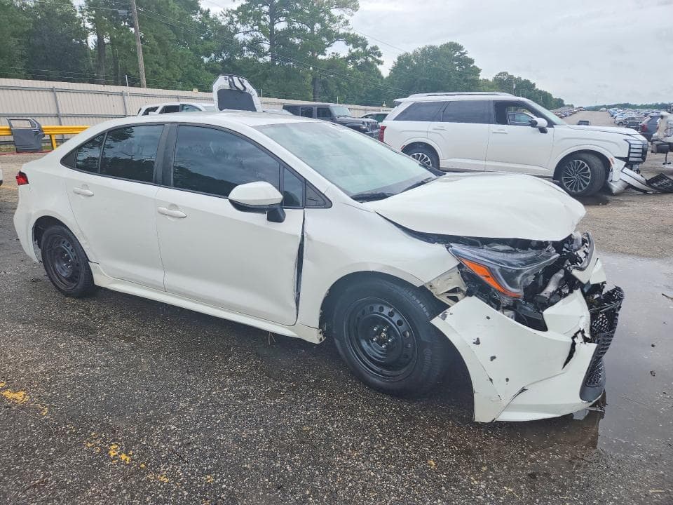 2021 TOYOTA COROLLA LE 4