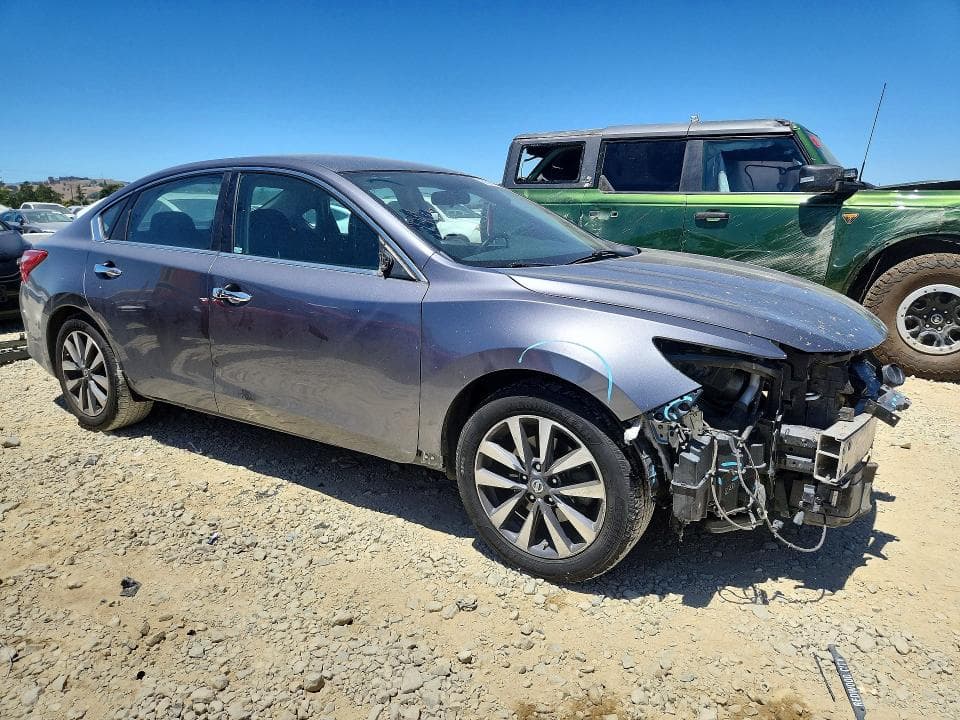 2017 NISSAN ALTIMA 2.5 SV 4
