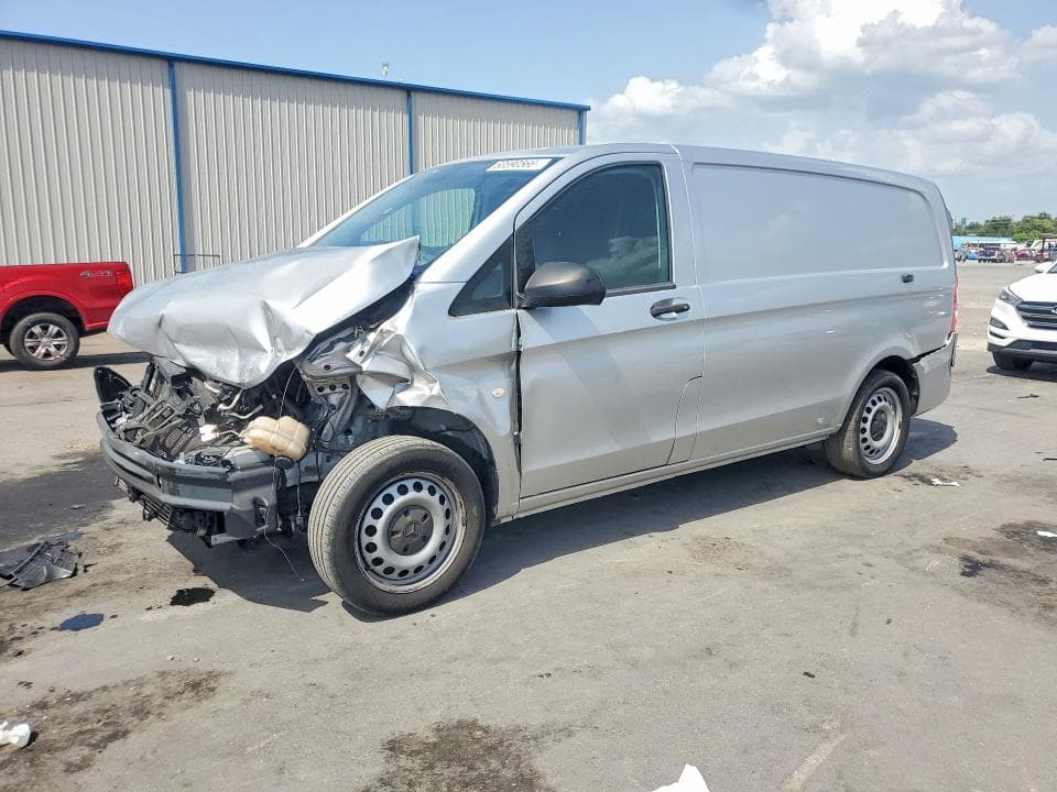 2018 MERCEDES-BENZ METRIS 1