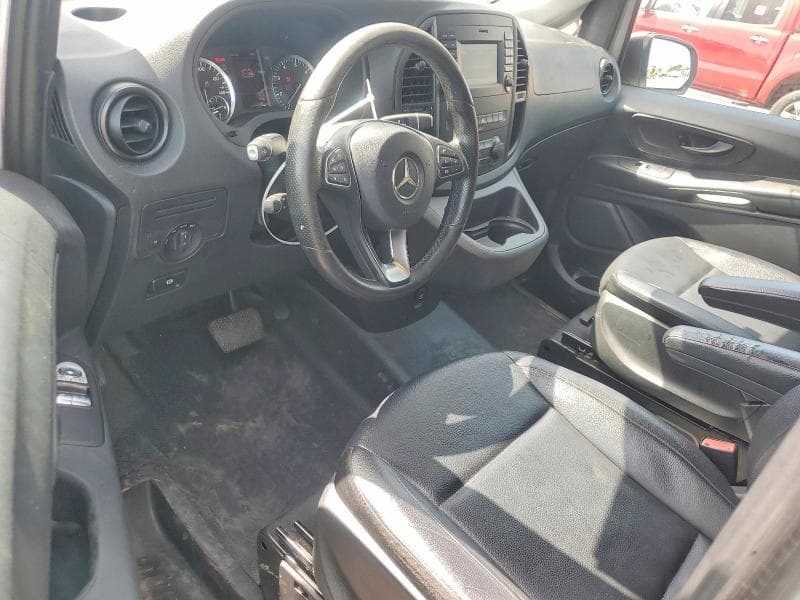 2018 MERCEDES-BENZ METRIS 8