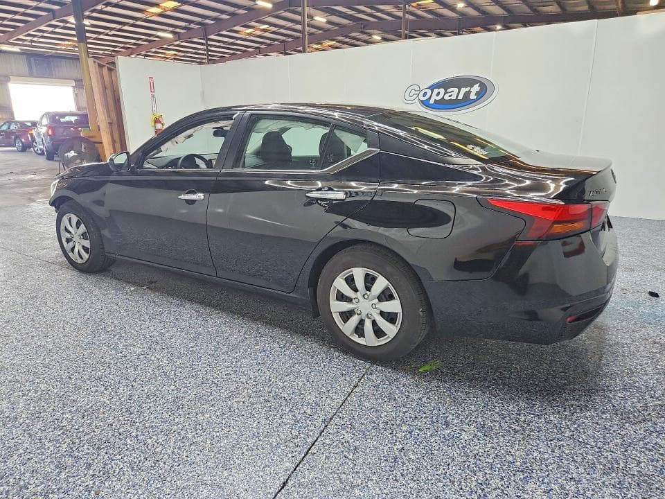 2023 NISSAN ALTIMA S 2