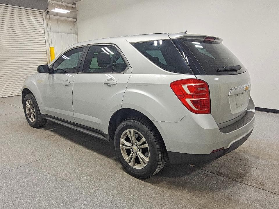 2017 CHEVROLET EQUINOX LS 2