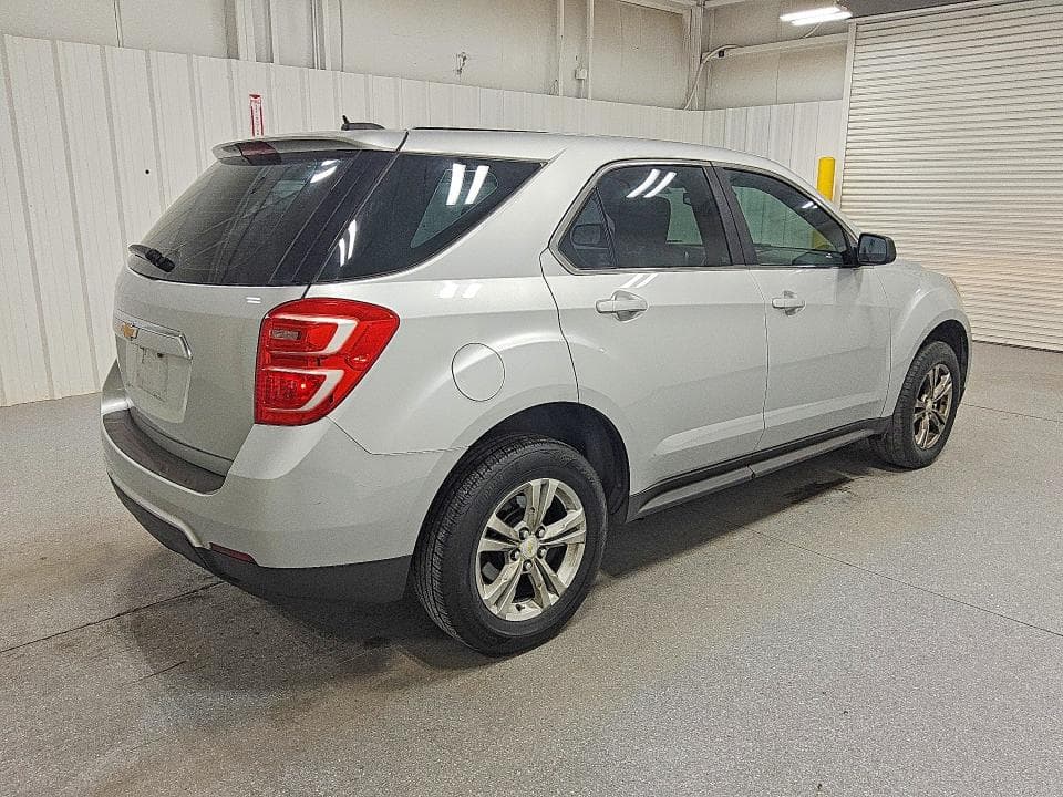 2017 CHEVROLET EQUINOX LS 3