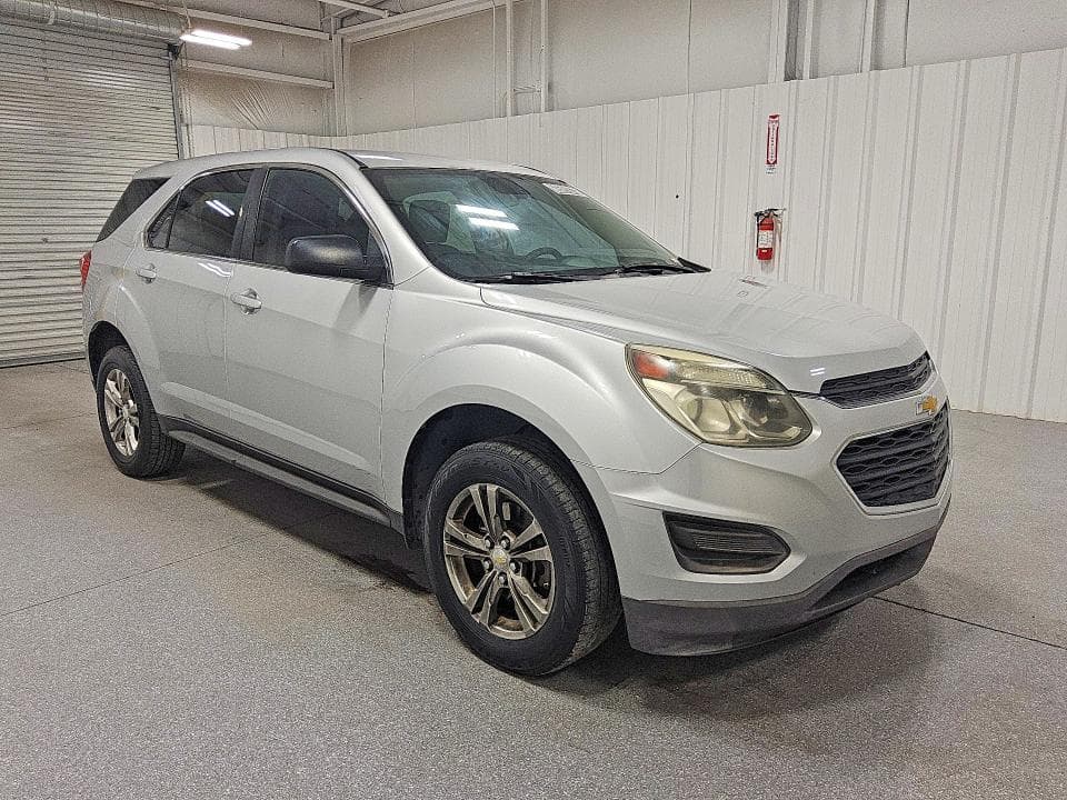 2017 CHEVROLET EQUINOX LS 4