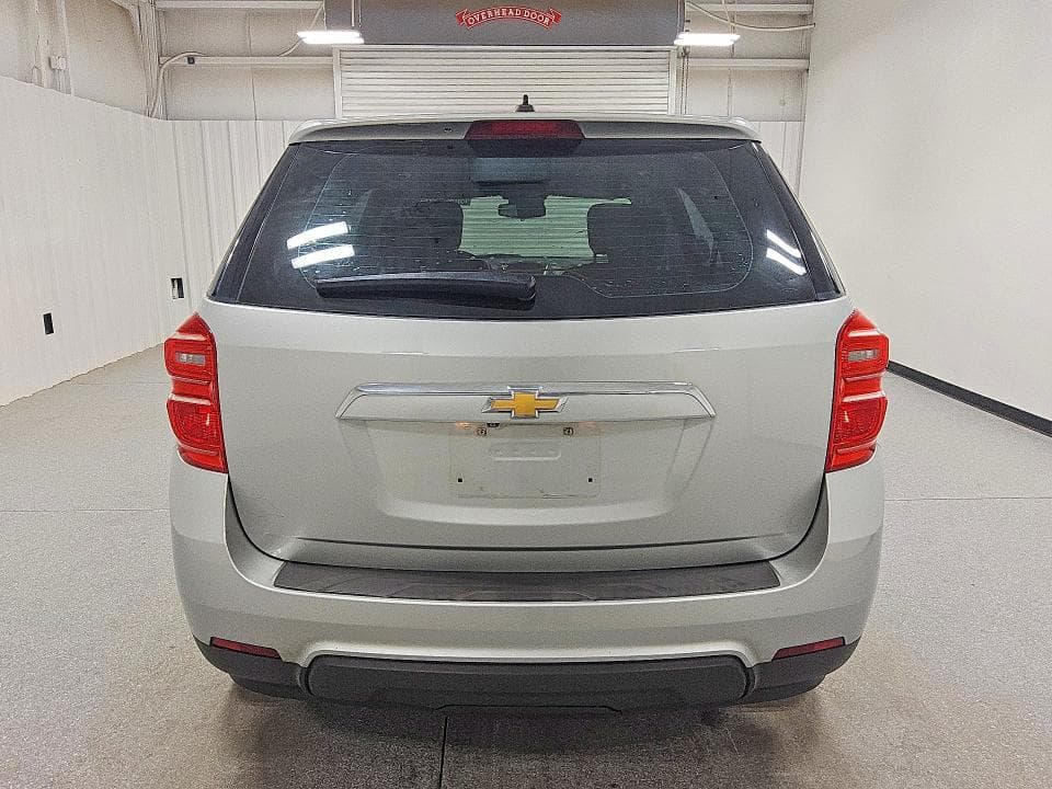 2017 CHEVROLET EQUINOX LS 6
