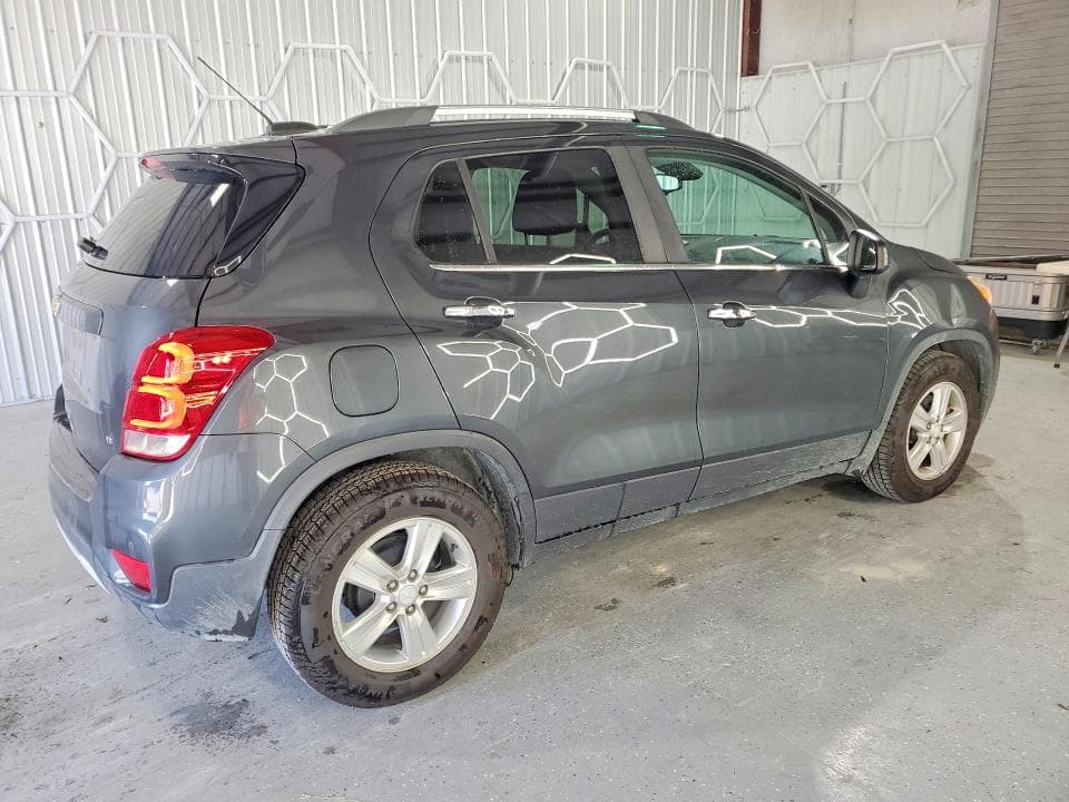 2017 CHEVROLET TRAX 1LT 3