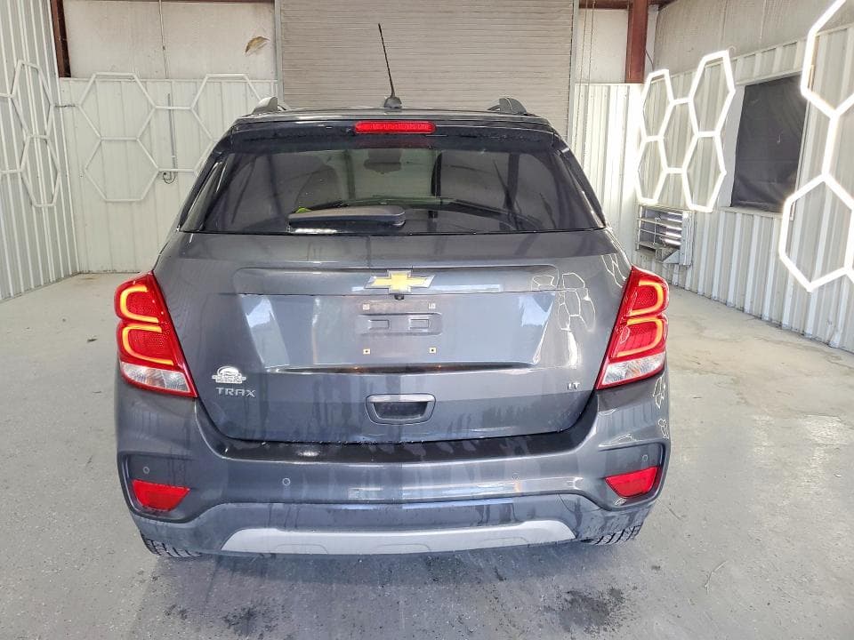 2017 CHEVROLET TRAX 1LT 6