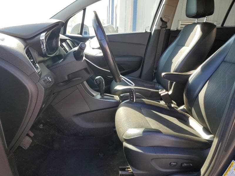 2017 CHEVROLET TRAX 1LT 7