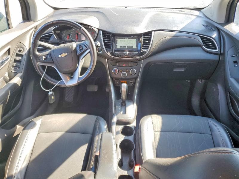 2017 CHEVROLET TRAX 1LT 8