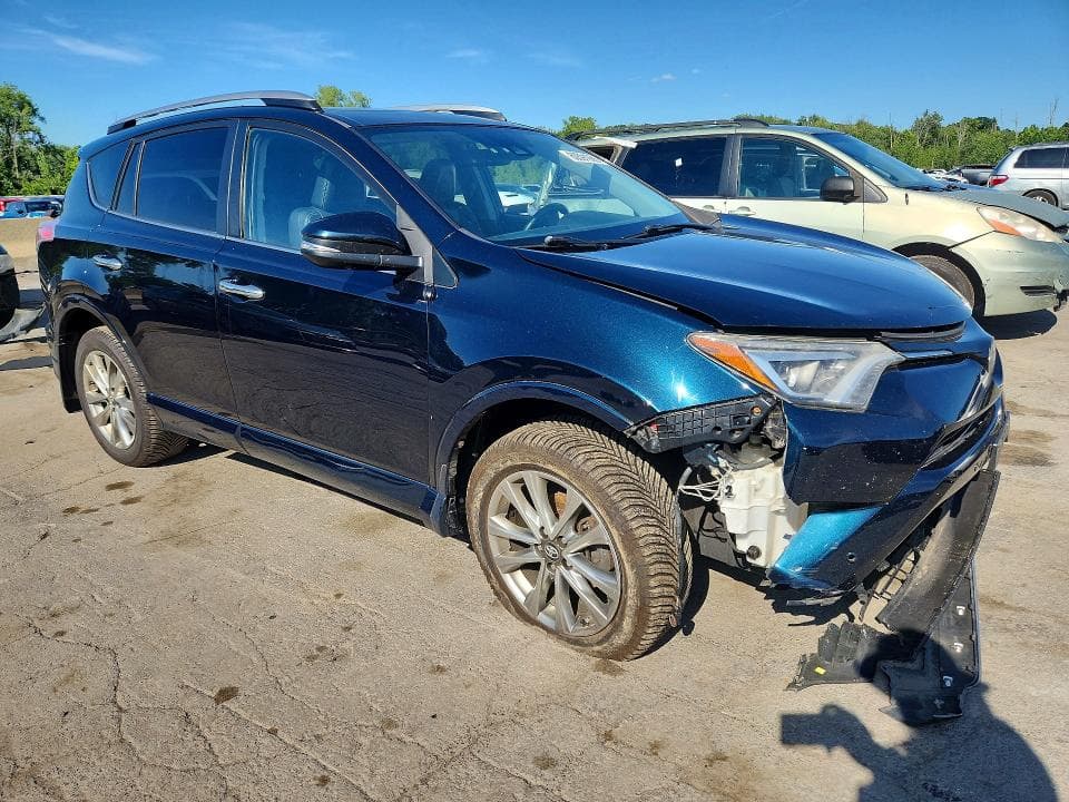 2017 TOYOTA RAV4 PLATINUM 4
