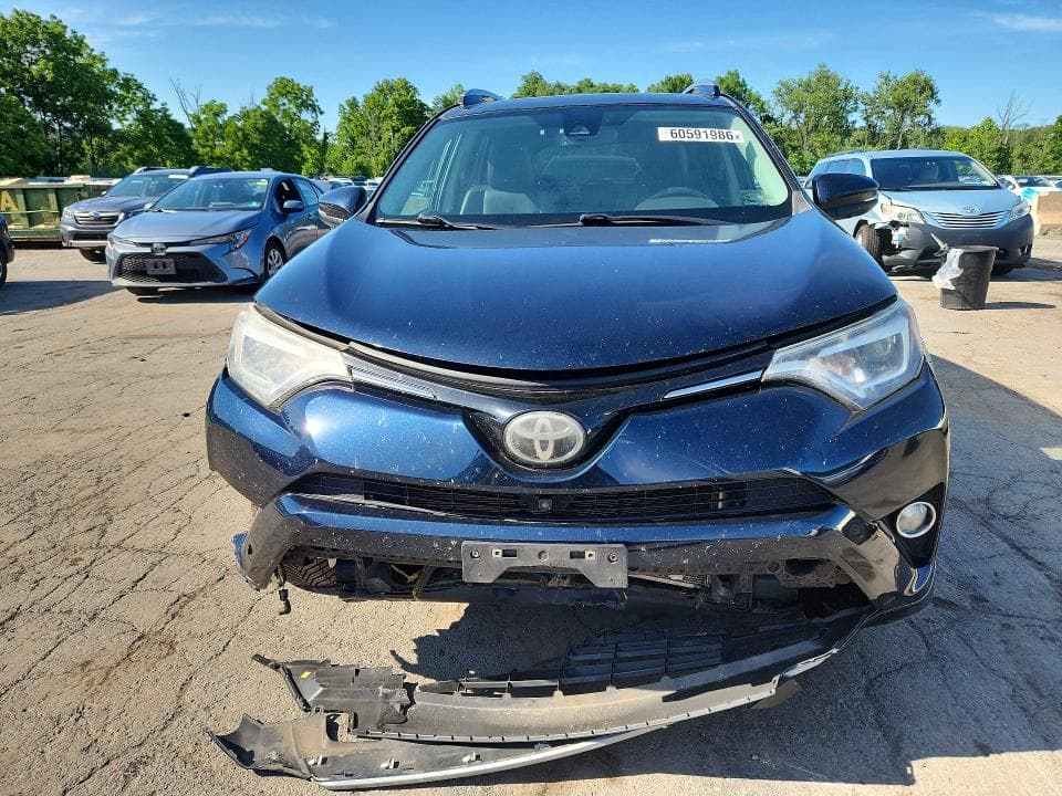 2017 TOYOTA RAV4 PLATINUM 5