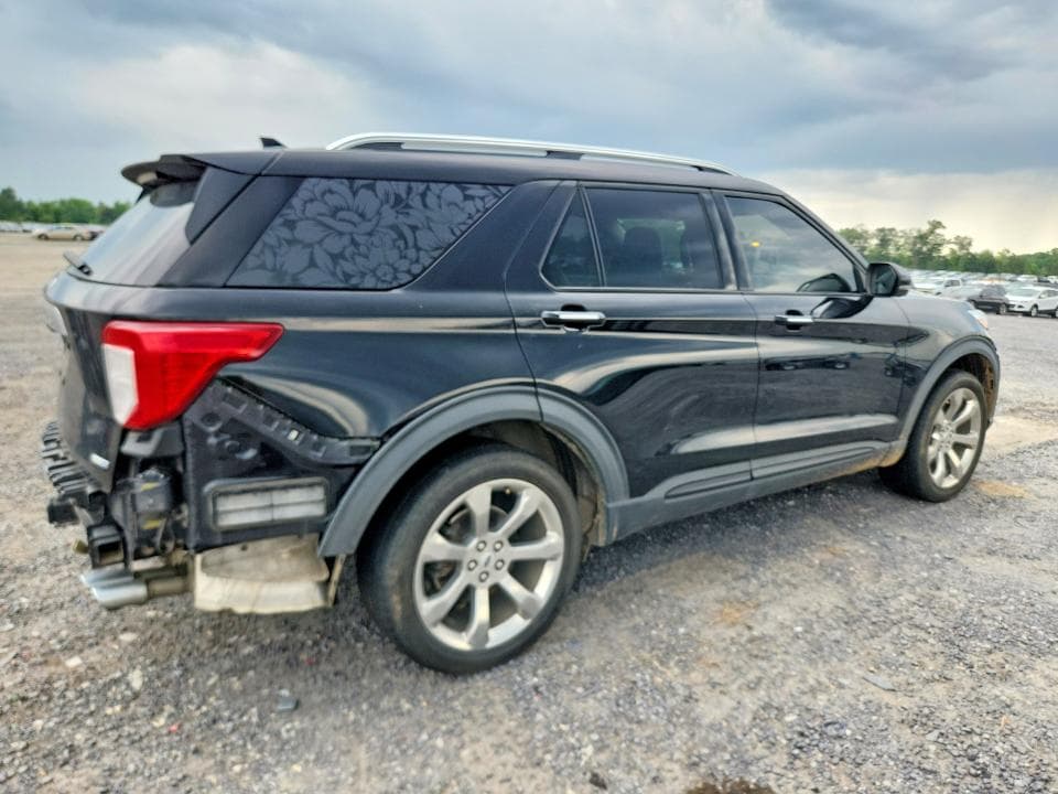 2020 FORD EXPLORER PLATINUM 3