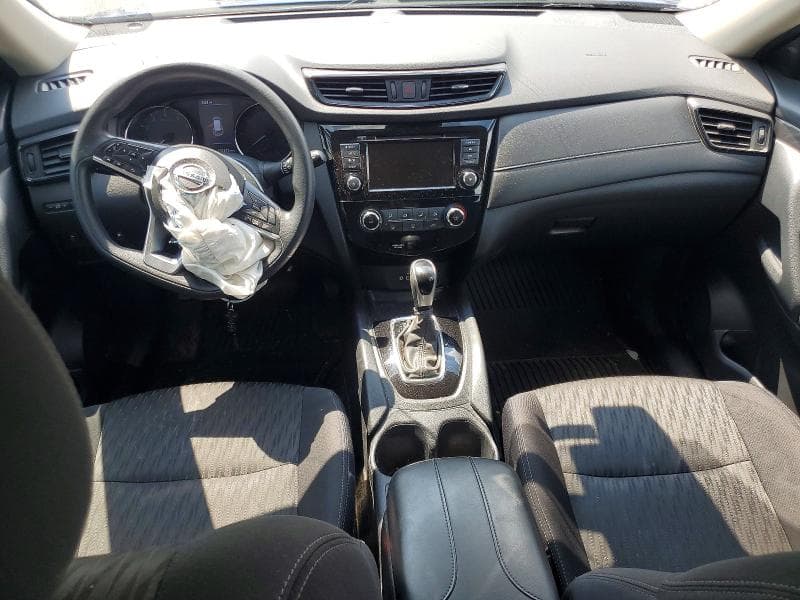 2020 NISSAN ROGUE S 8