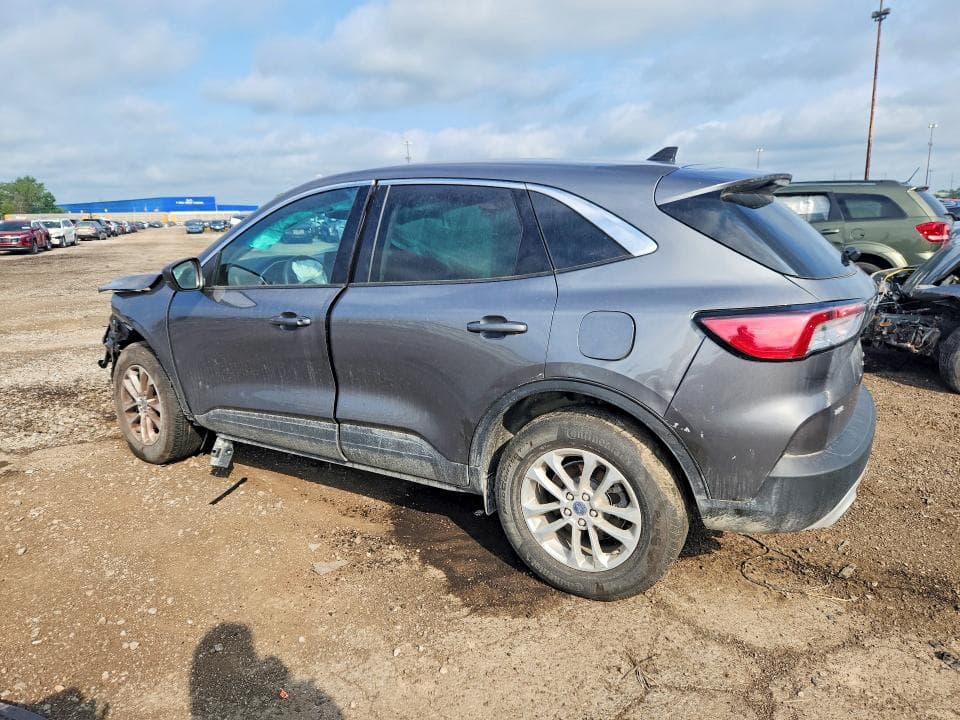 2022 FORD ESCAPE SE 2