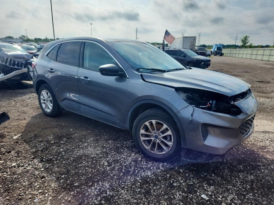 2022 FORD ESCAPE SE 4