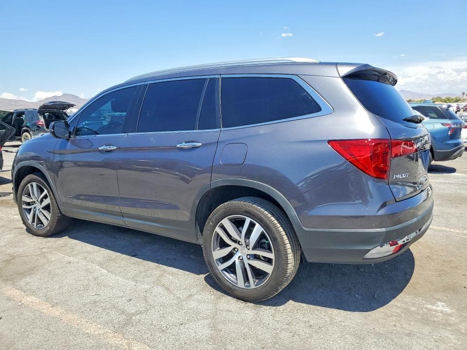 2018 HONDA PILOT TOURING 2