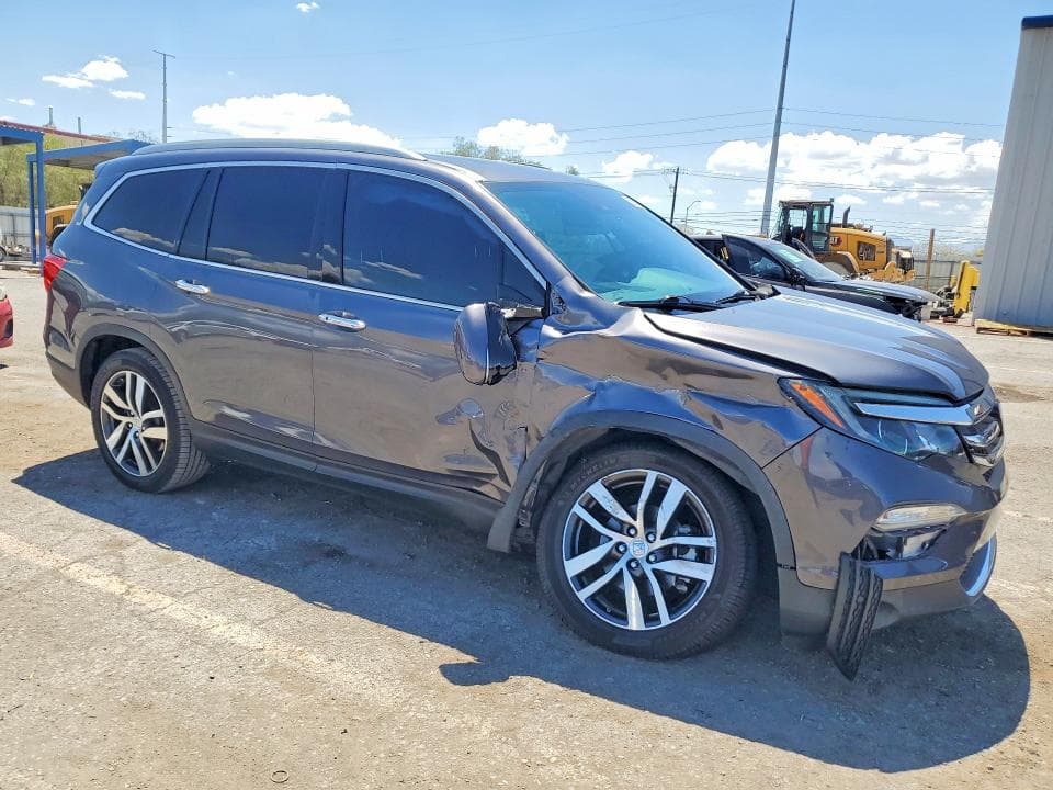 2018 HONDA PILOT TOURING 4