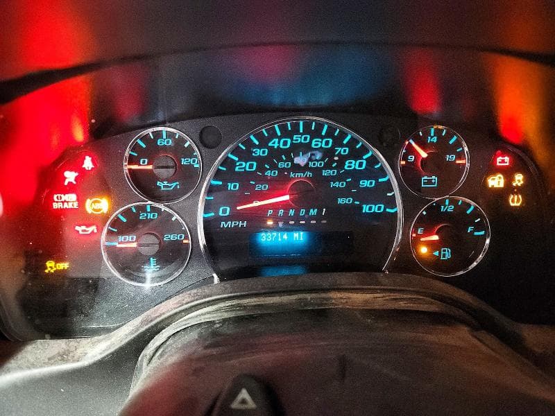 2023 GMC SAVANA G2500 9