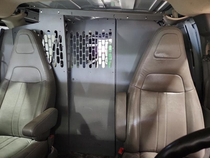 2023 GMC SAVANA G2500 10
