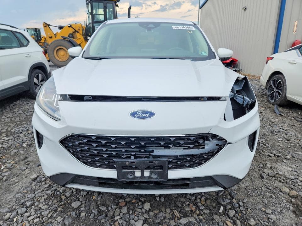 2020 FORD ESCAPE SE 5