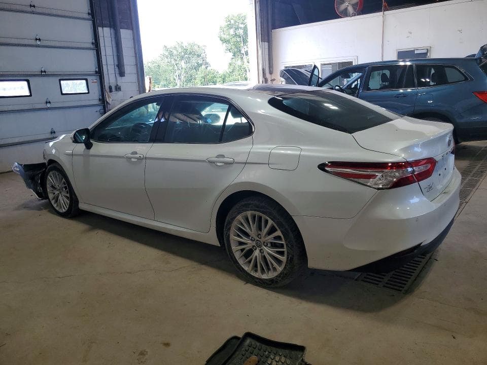 2018 TOYOTA CAMRY XLE XLE 2