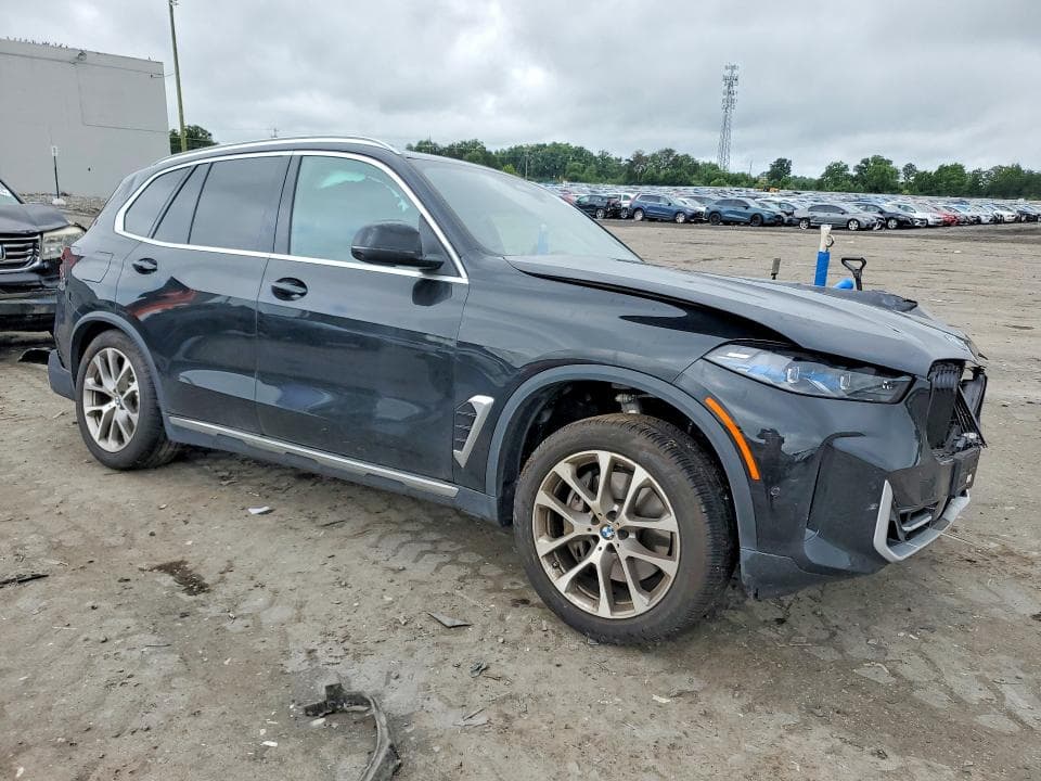 2026 BMW X5 XDRIVE50E 4
