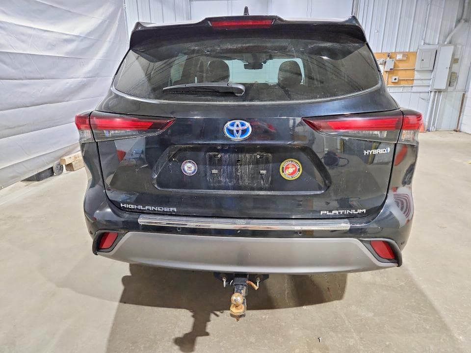 2024 TOYOTA HIGHLANDER HYBRID PLATINUM PLATINUM 6