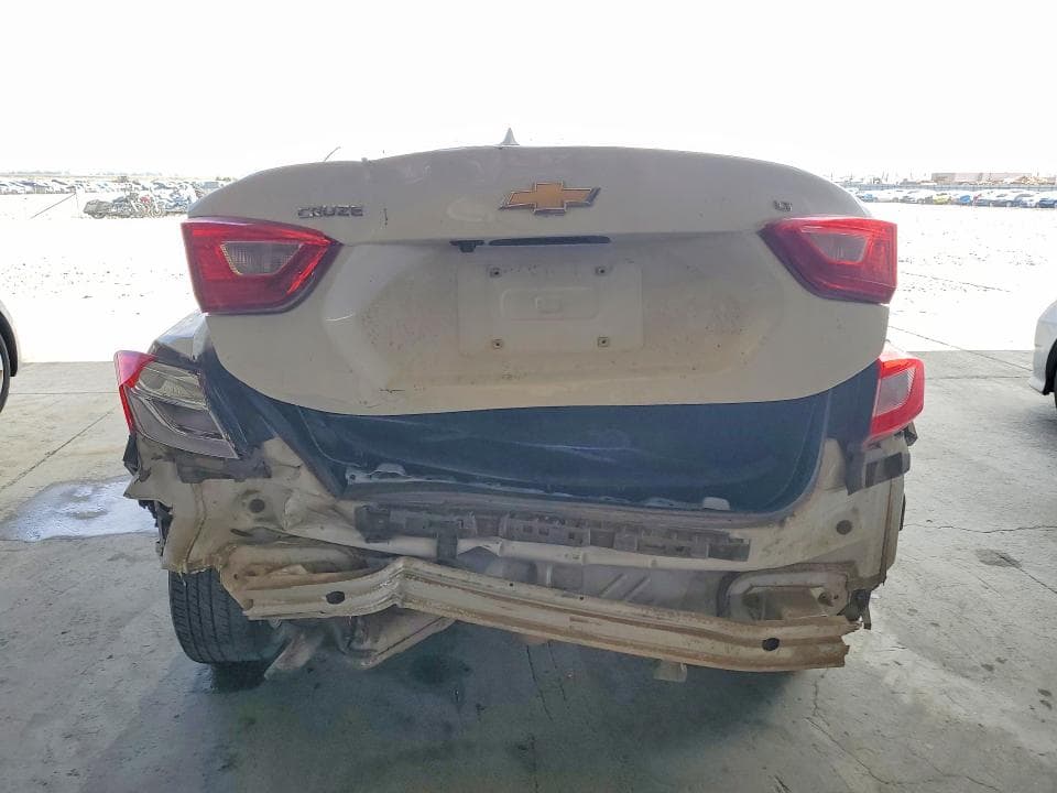 2019 CHEVROLET CRUZE LT 6