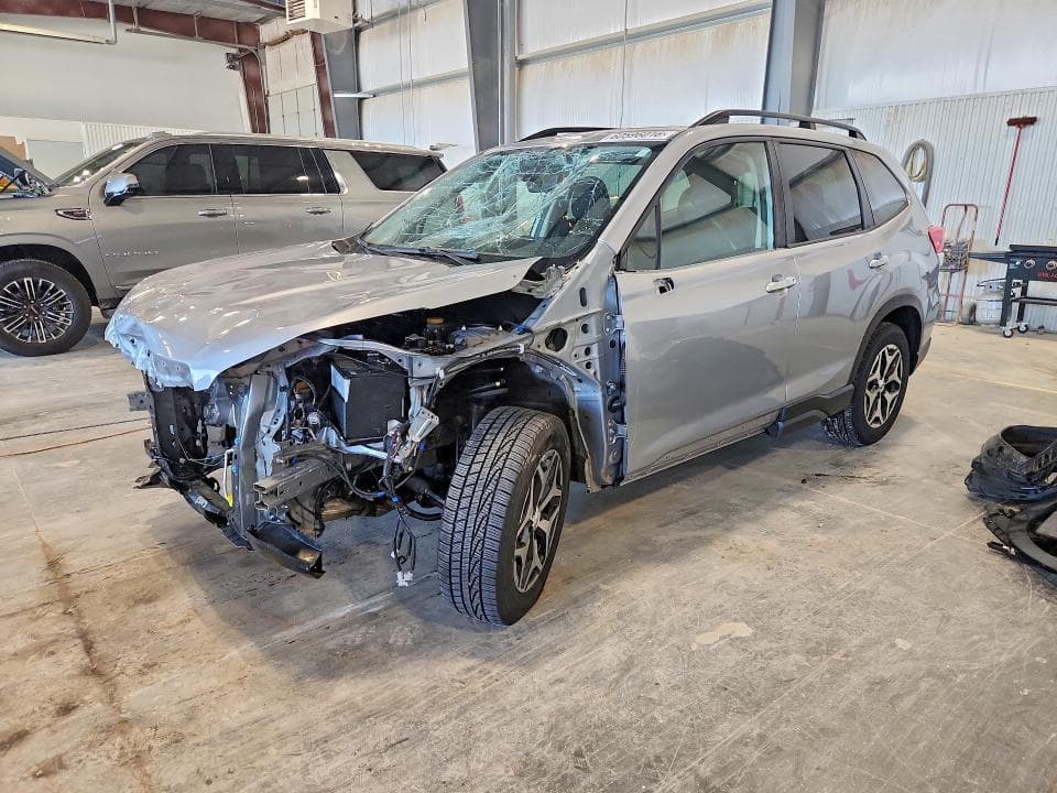 2020 SUBARU FORESTER PREMIUM 1