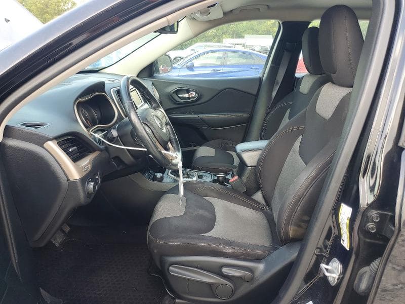 2017 JEEP CHEROKEE SPORT 7