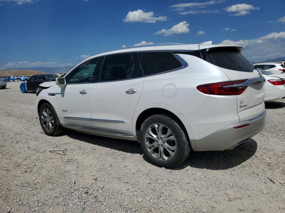 2018 BUICK ENCLAVE AVENIR 2