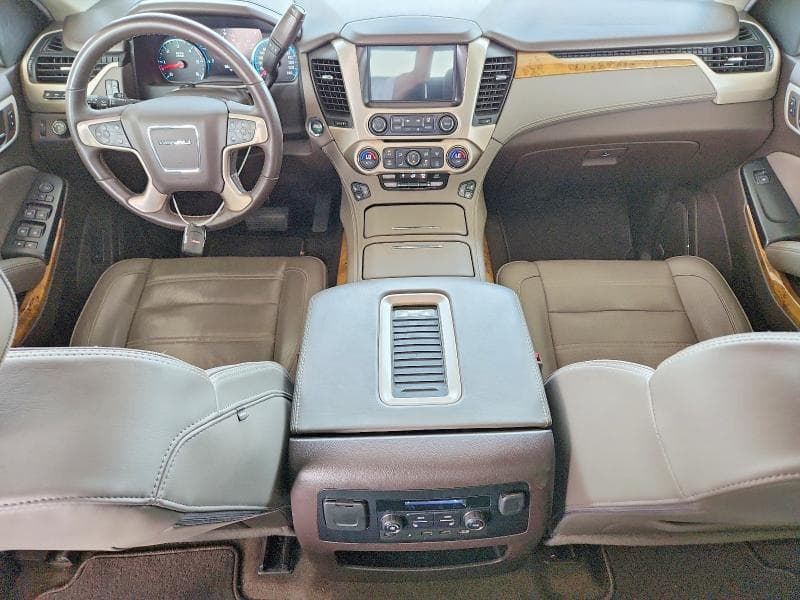 2017 GMC YUKON DENALI DENALI 8