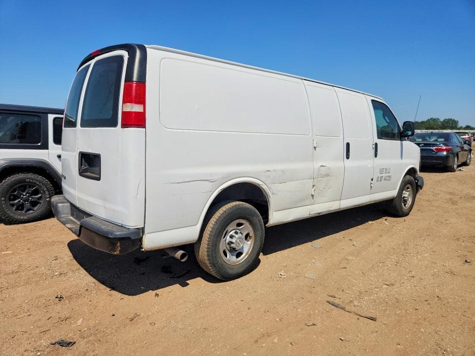 2019 CHEVROLET EXPRESS G2500 3