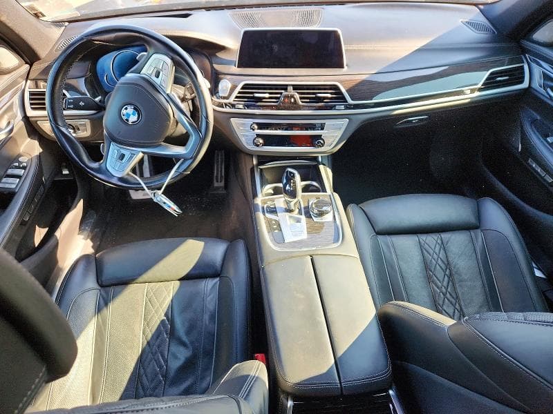 2018 BMW 750 XI XI 8
